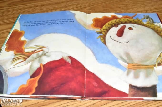 Kindergarten Mentor Texts to teach reading and writing with Cynthia Rylant's Scarecrow book. Great for writers workshop and reading workshop. Free mentor text list included!